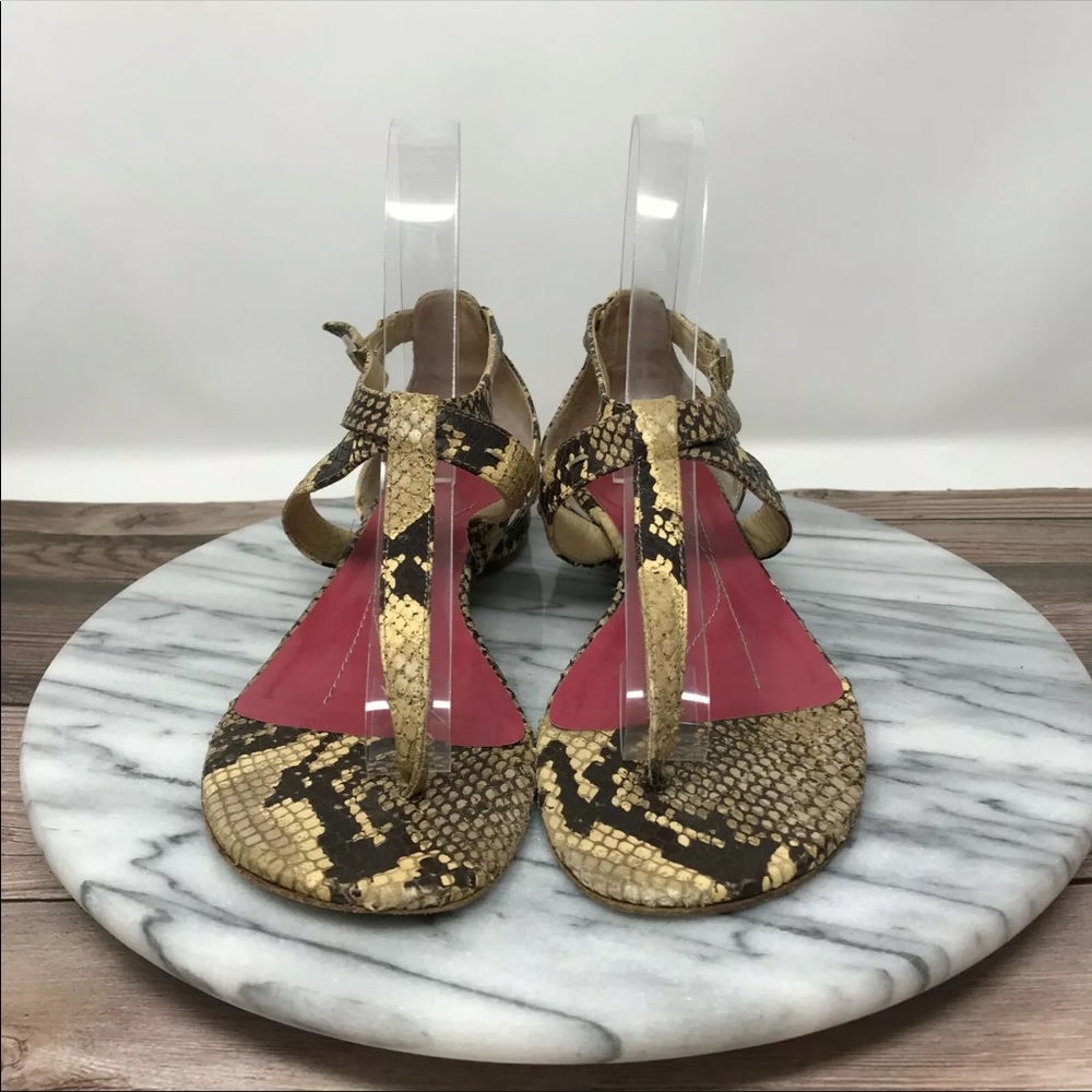 Kate spade snakeskin t strap sandals 9